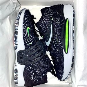BRAND NEW KD14